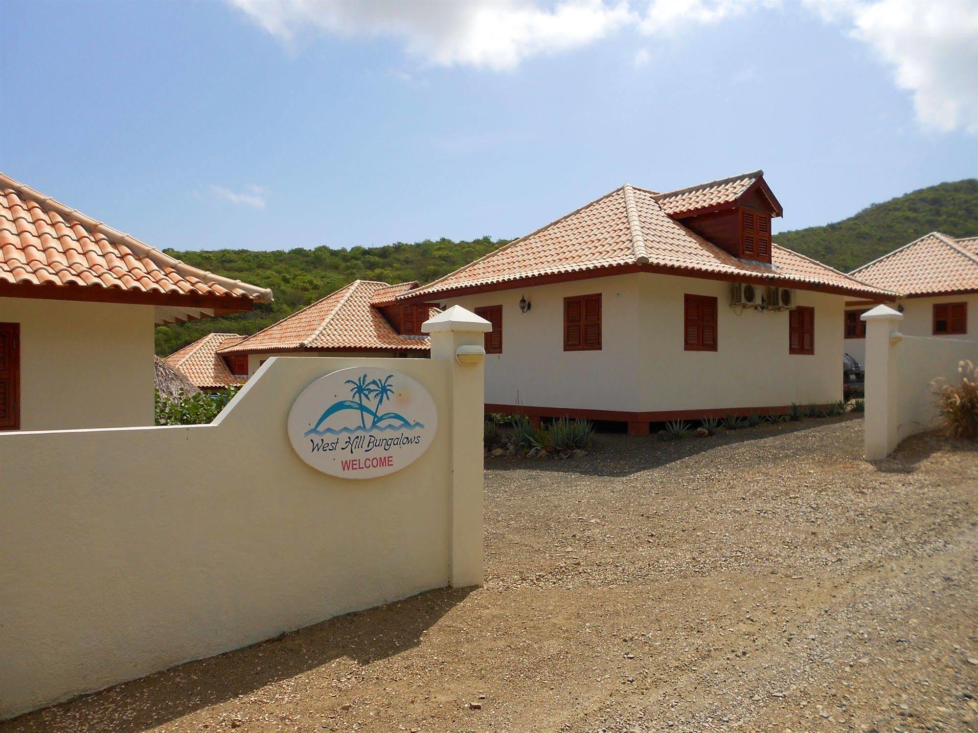 Botanique Bungalows Westpunt Exterior photo